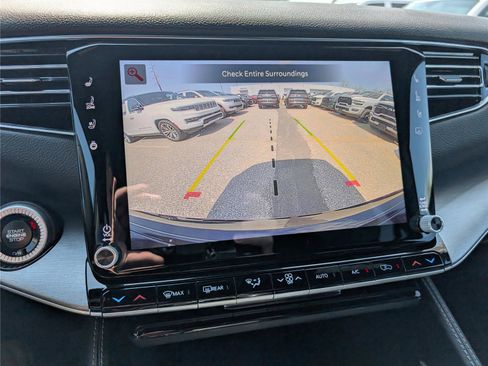 New 2026 Jeep Grand Wagoneer 4WD image 27