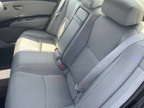 Used 2017 Acura RLX w/ Technology Package FWD image 26