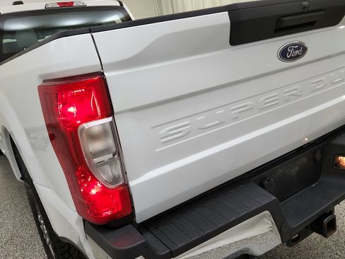 Used 2022 Ford F350 XL w/ Power Equipment Group AWD/4WD image 21