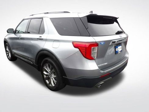 Used 2022 Ford Explorer Limited image 9
