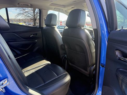 Used 2018 Buick Encore Essence image 15