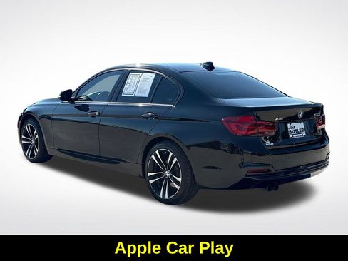 Used 2018 BMW 330i xDrive Sedan AWD/4WD image 4