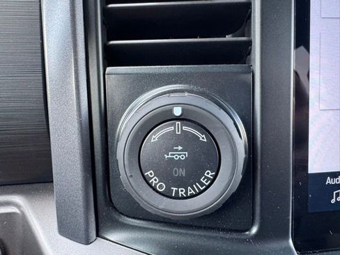 Used 2025 Ford F150 XLT w/ Equipment Group 302A MID AWD/4WD image 31
