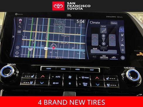 Used 2022 Toyota Highlander Platinum AWD/4WD image 28