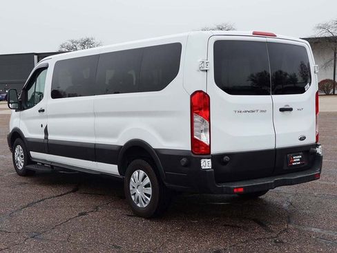 Used 2015 Ford Transit 350 XLT image 4