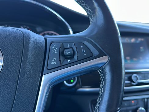 Used 2018 Buick Encore Preferred image 28