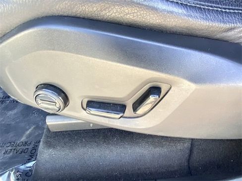 Used 2020 Volvo XC90 T6 Momentum image 22