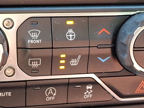 Certified 2021 Jeep Wrangler Unlimited Sport image 24