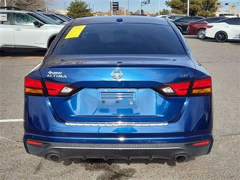 Used 2020 Nissan Altima 2.5 SR w/ Premium Package image 6