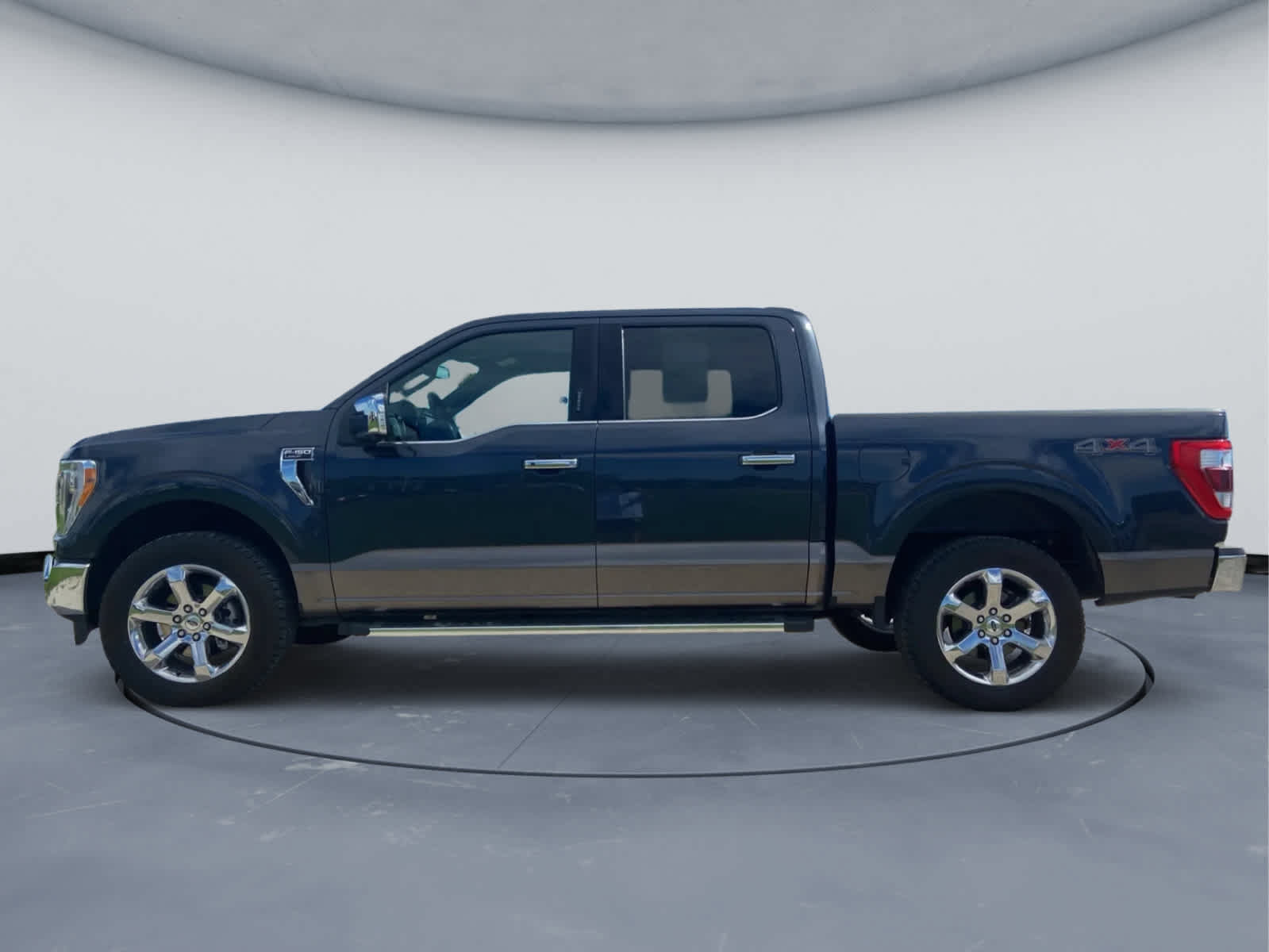 Used 2022 Ford F150 Lariat AWD/4WD image 9