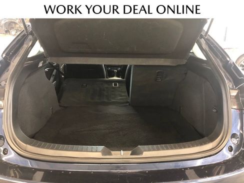Used 2018 MAZDA MAZDA3 Grand Touring w/ Premium Equipment Package FWD image 19