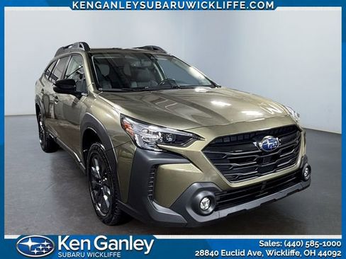 Used 2023 Subaru Outback Onyx Edition image 7