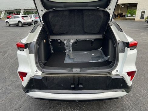 New 2026 Buick Envista Sport Touring image 36