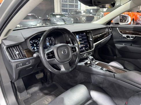 Used 2018 Volvo S90 T5 Momentum w/ Convenience Package image 48