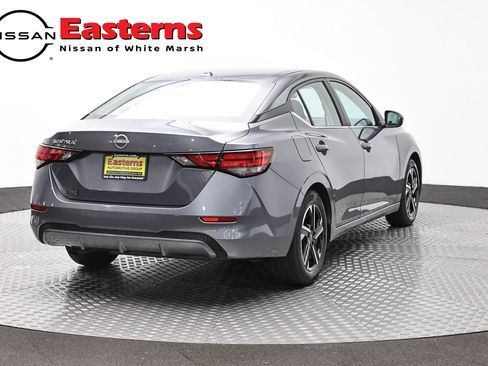 Used 2025 Nissan Sentra SV FWD image 5