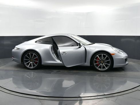 Used 2016 Porsche 911 Carrera 4S image 44