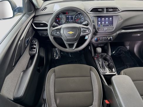 Used 2022 Chevrolet TrailBlazer LS image 22