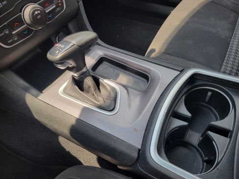 Used 2023 Dodge Charger SXT RWD image 21
