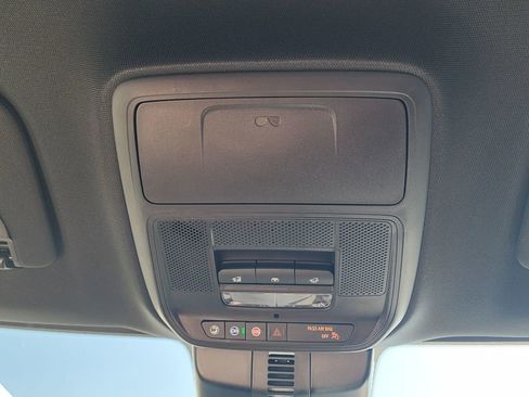 New 2026 Buick Enclave Sport Touring w/ Power Package FWD image 38