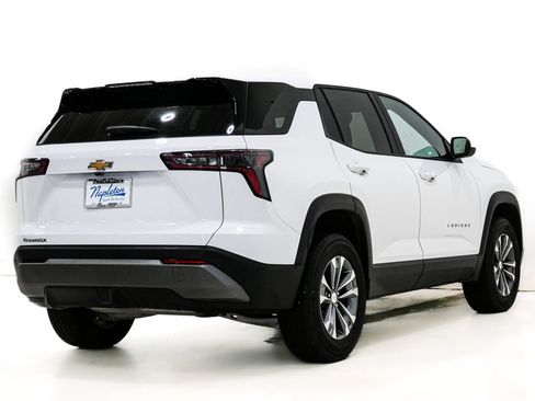Used 2025 Chevrolet Equinox LT FWD image 6