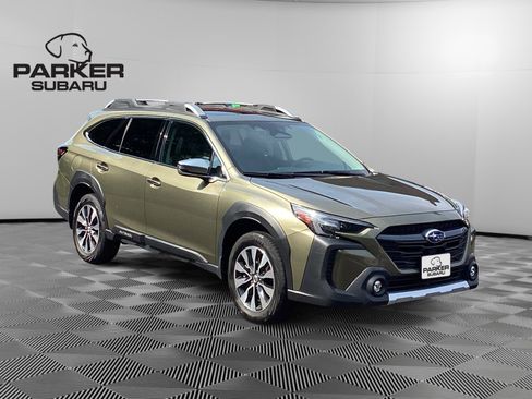Certified 2024 Subaru Outback Touring AWD/4WD image 7