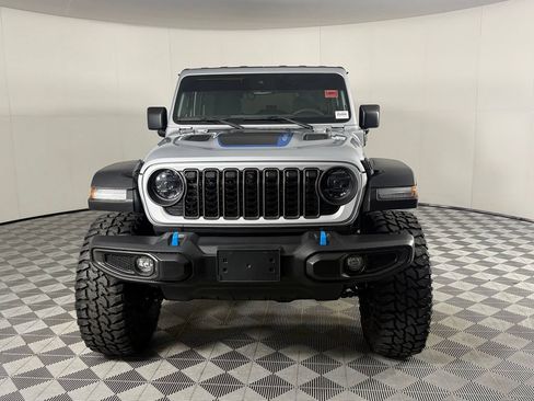 Used 2024 Jeep Wrangler Unlimited Rubicon 4xe w/ Technology Group AWD/4WD image 11