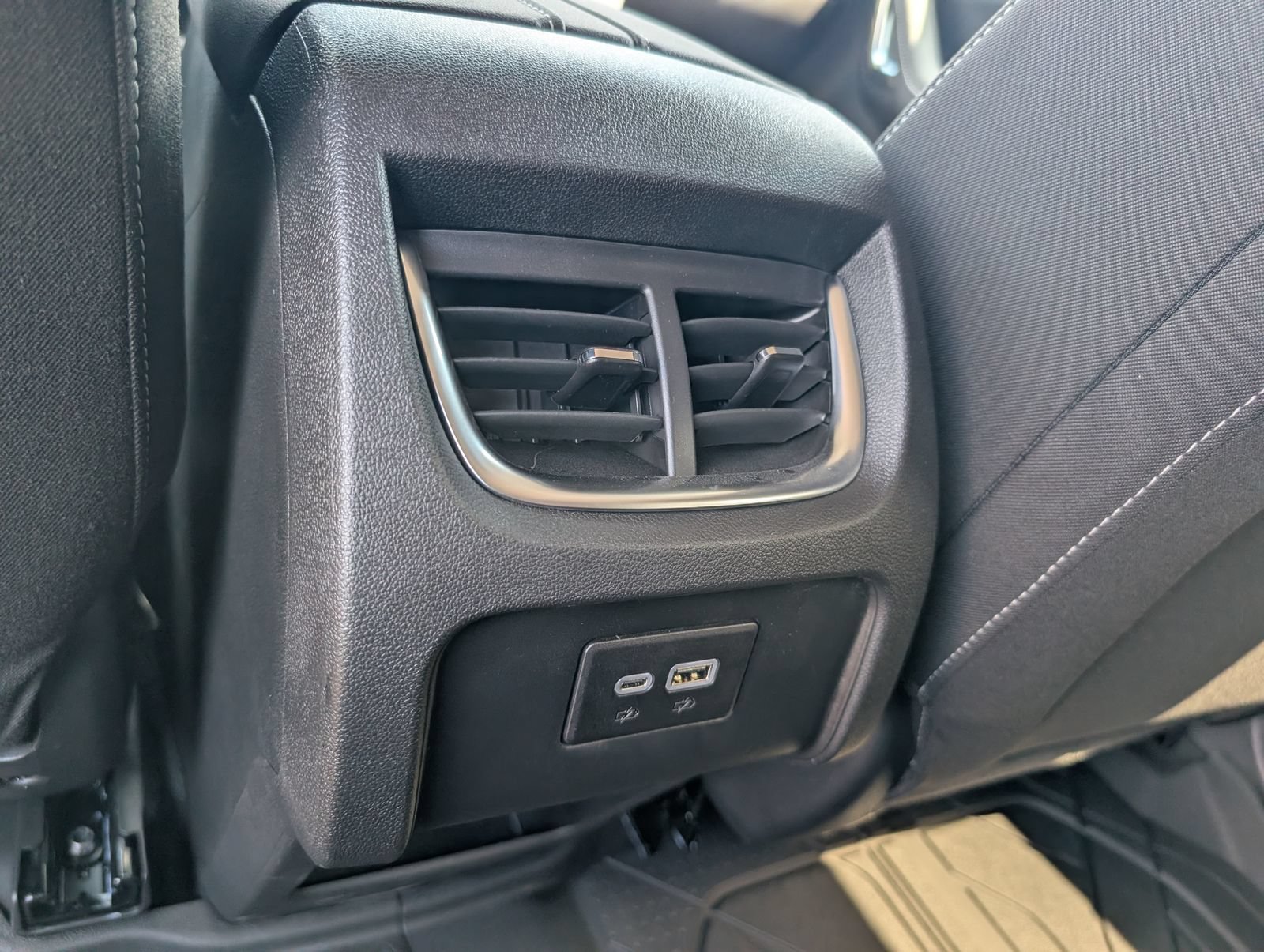 New 2026 Chevrolet Blazer LT w/ Convenience Package FWD image 20