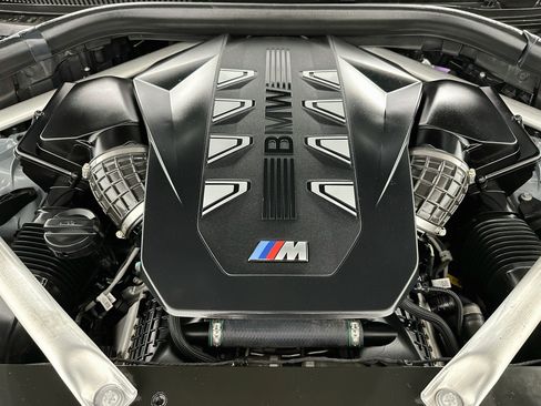 Used 2024 BMW X6 M60i AWD/4WD image 32