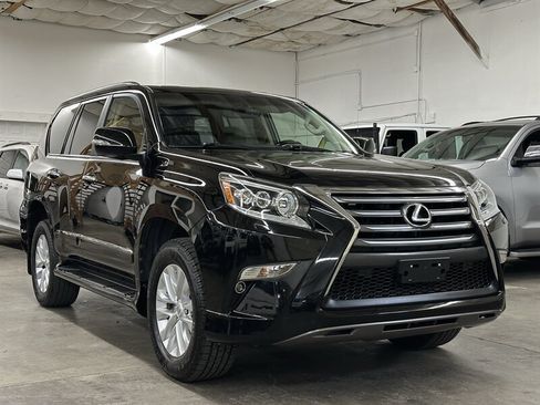 Used 2014 Lexus GX 460 w/ Premium Package AWD/4WD image 1