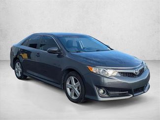 Used 2012 Toyota Camry SE FWD video 3