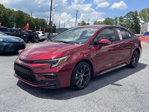 Used 2026 Toyota Corolla SE FWD image 4