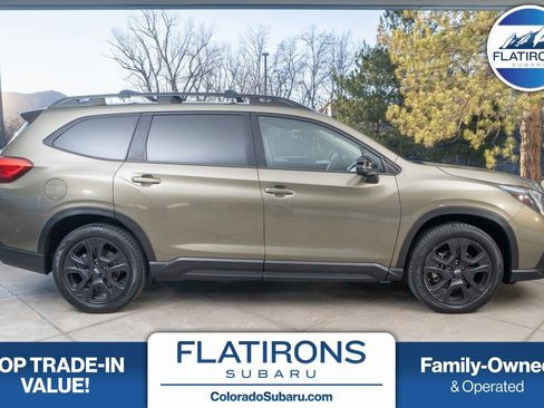 Used 2023 Subaru Ascent Onyx Edition Limited image 1