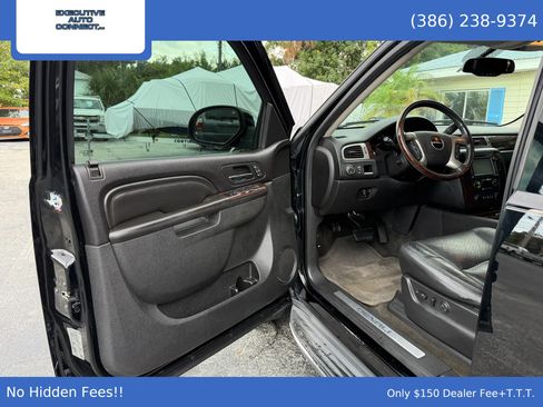 Used 2012 GMC Yukon XL Denali AWD/4WD image 18