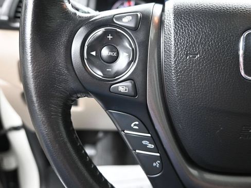 Used 2016 Honda Pilot EX-L image 25