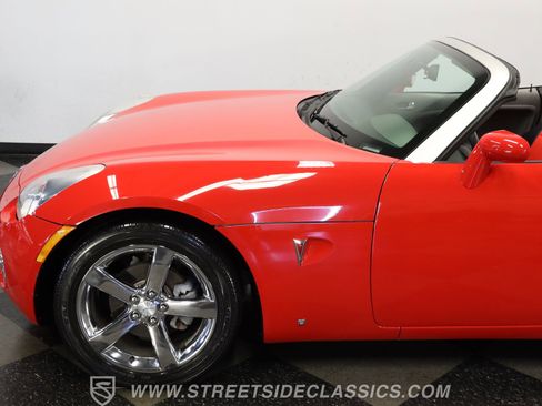 Used 2007 Pontiac Solstice Convertible w/ Preferred Package image 22