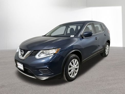 Used 2016 Nissan Rogue S image 1