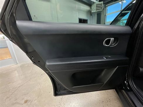 Used 2023 Hyundai Ioniq 5 SE RWD image 21