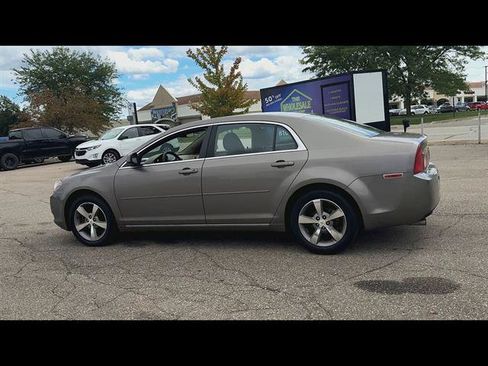 Used 2011 Chevrolet Malibu LT FWD image 28