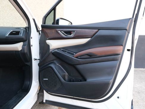 Used 2022 Subaru Ascent Touring image 32