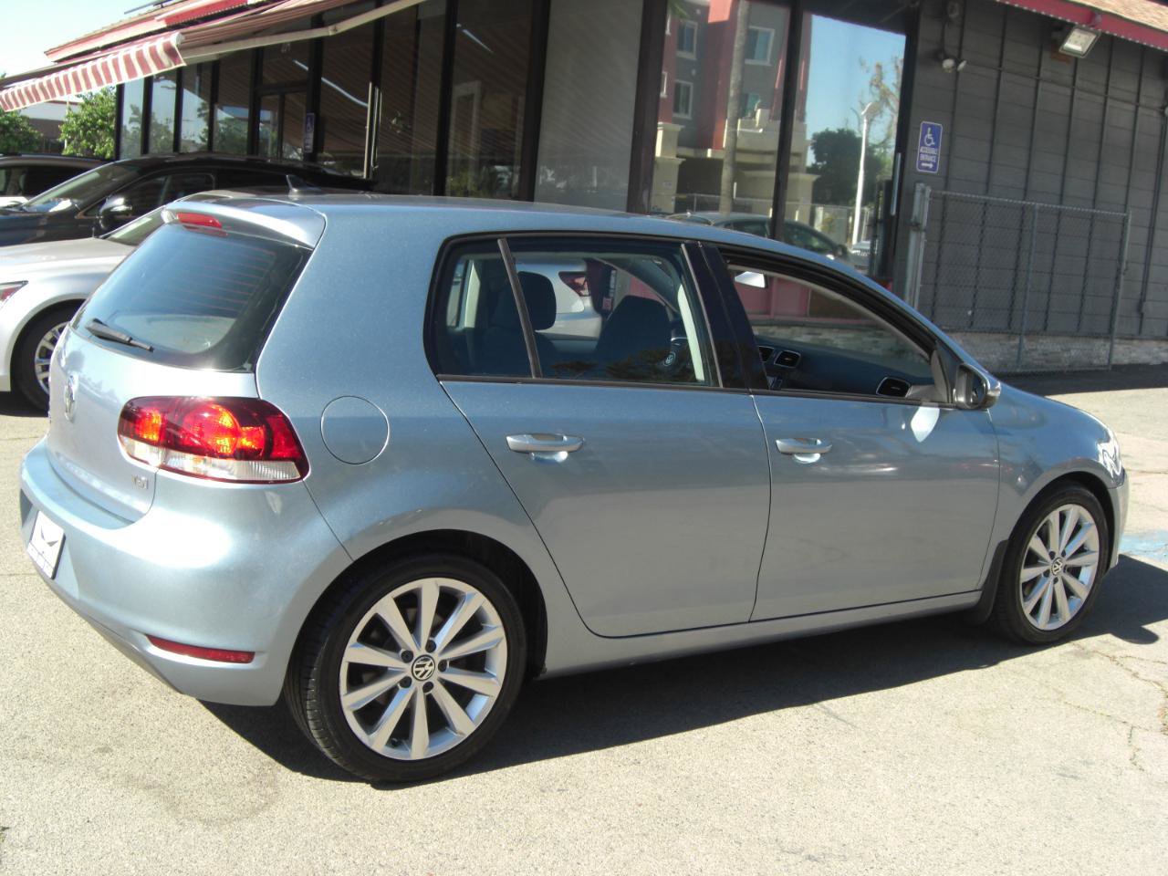 Used 2012 Volkswagen Golf TDI FWD image 17