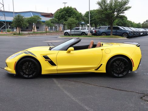 Used 2019 Chevrolet Corvette Grand Sport RWD image 40