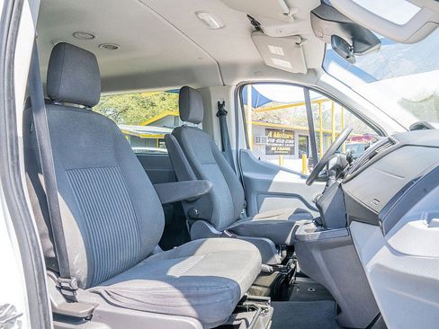 Used 2018 Ford Transit 350 XLT image 17