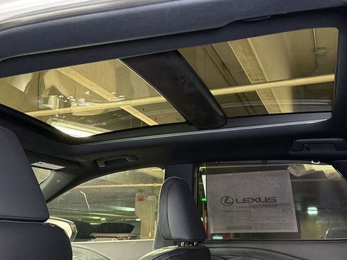 New 2026 Lexus RX 350 AWD/4WD image 12