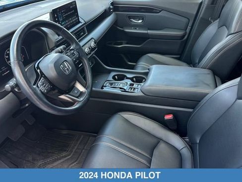 Certified 2024 Honda Pilot TrailSport image 12