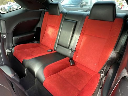 Used 2020 Dodge Challenger R/T w/ Plus Package image 18