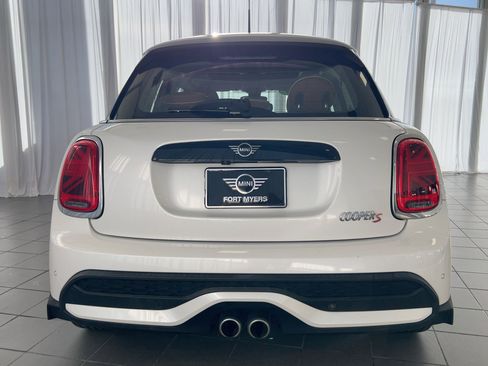 Used 2023 MINI Cooper S w/ Signature Upholstery Package image 10