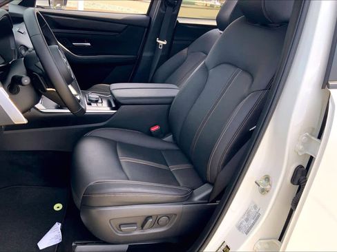 Certified 2025 MAZDA CX-90 3.3 Turbo w/ Select Package image 8