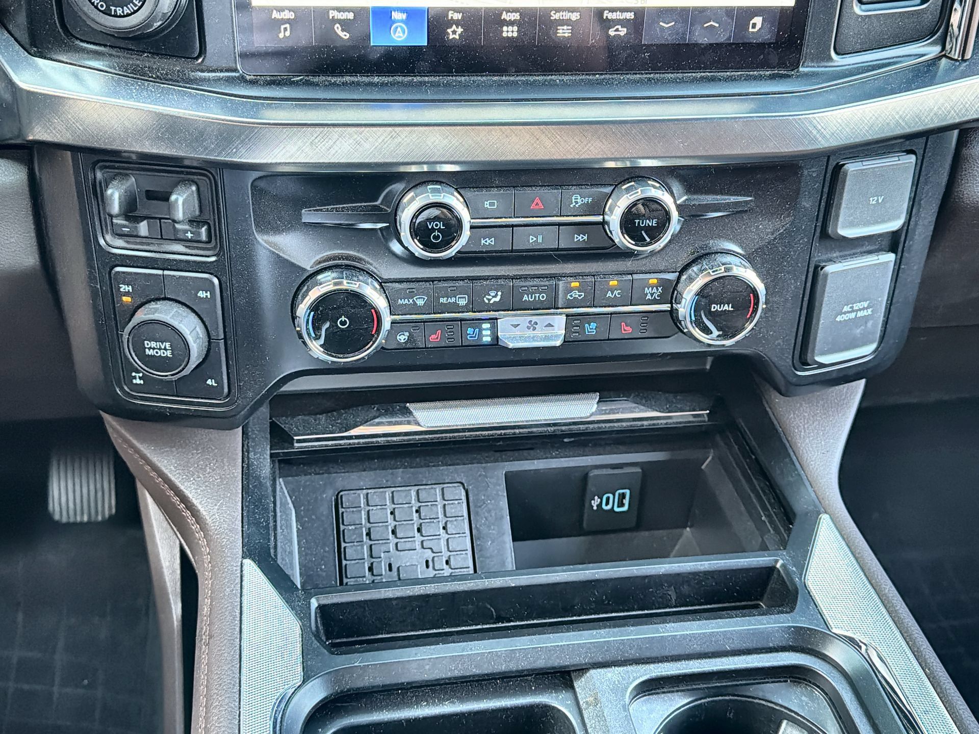 Certified 2025 Ford F250 King Ranch AWD/4WD image 19