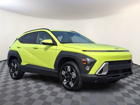 Used 2024 Hyundai Kona SEL image 1