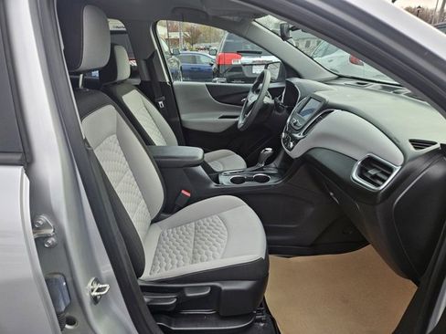 Certified 2020 Chevrolet Equinox LS w/ LS Convenience Package image 9